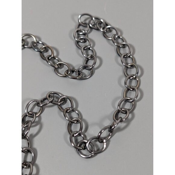 Retro Puffy Heart Open Metal Work Toggle Necklace Gray Metallic 18" - Picture 6 of 8